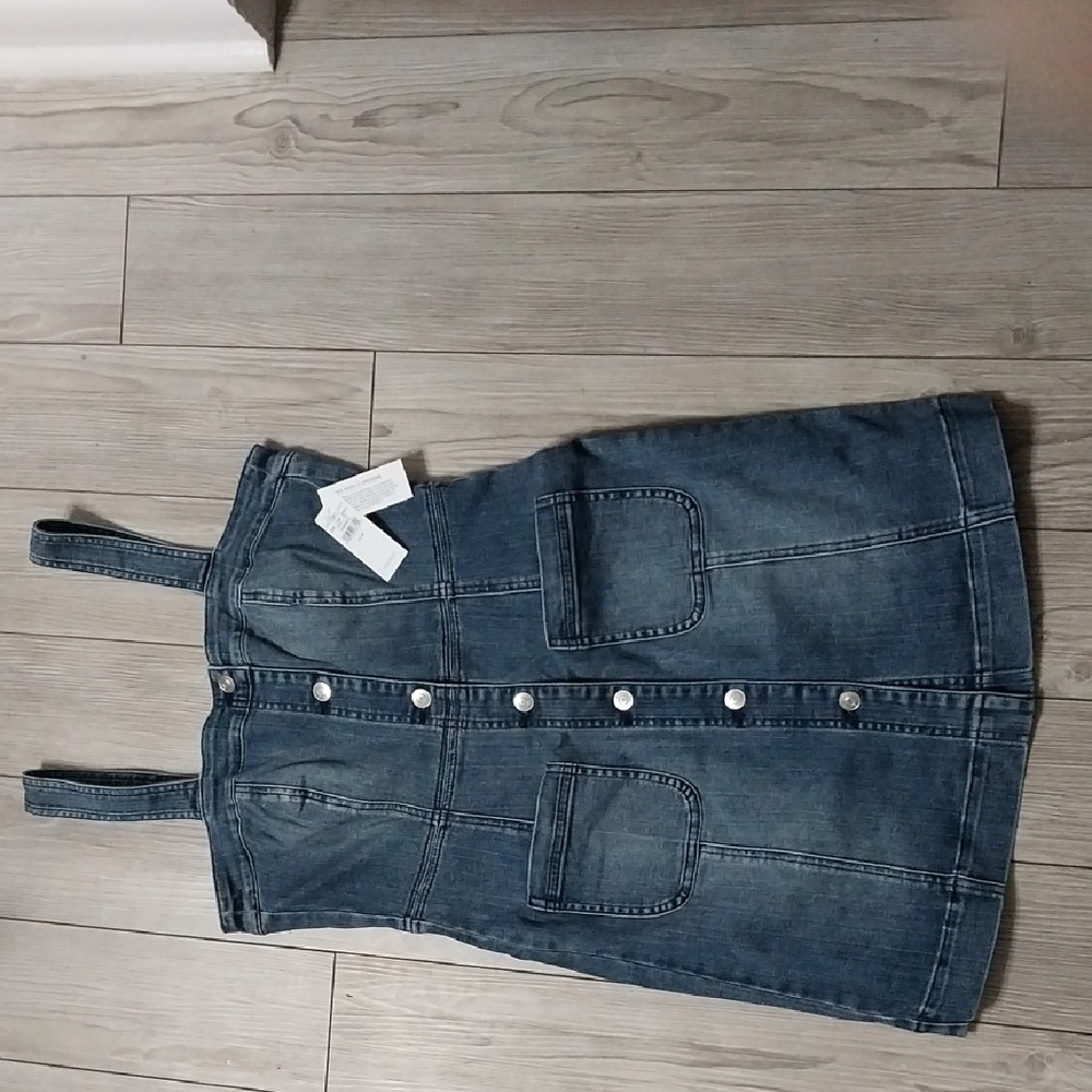 Denim Button-Down Dress - Picture 4 of 6